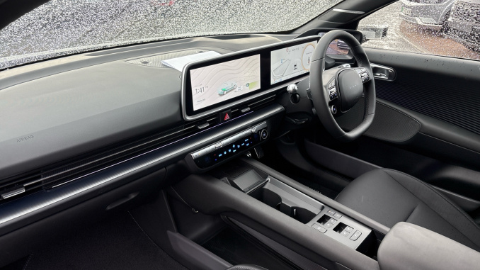 Hyundai IONIQ 6 239kW Ultimate 77kWh 4dr AWD Auto Electric Saloon - Image 9
